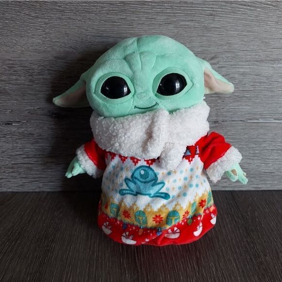 Star Wars Mandalorian Grogu the Child 8" Baby Yoda Plush Disney Holiday Mattel - Picture 1 of 6